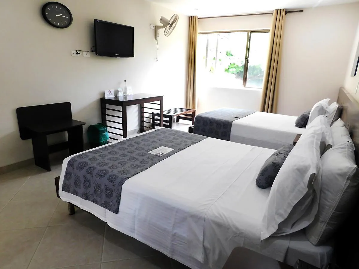 Hotel Poblado Boutique Express Medellín 3*,