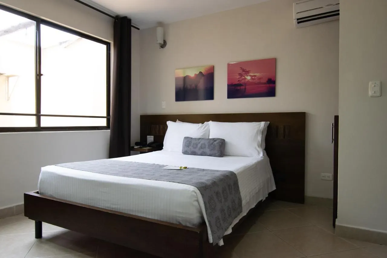 Hotel Poblado Boutique Express Medellín 3*,
