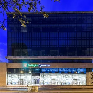 https://holiday-inn-express-and-suites.hotels-bogota.net