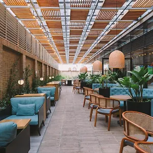 https://holiday-inn-express-and-suites.hotels-bogota.net